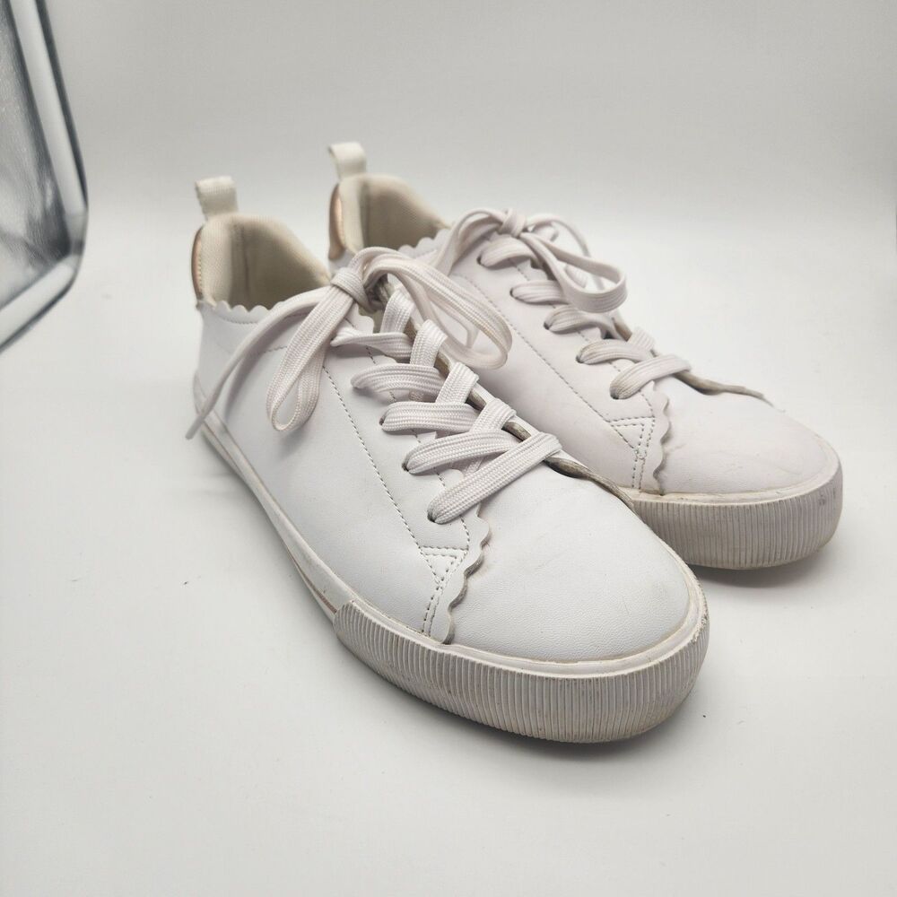 H&M Divided White Sneakers Scalloped Minimalist Casual Chic Size 4.5